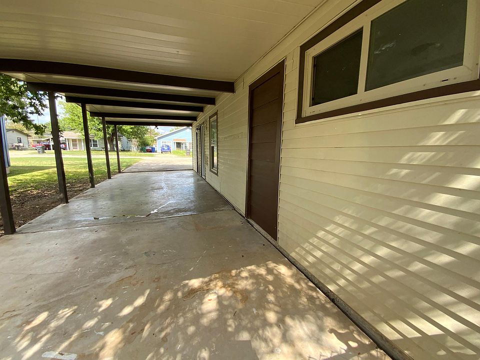 1st image of 3234 Lasses Blvd