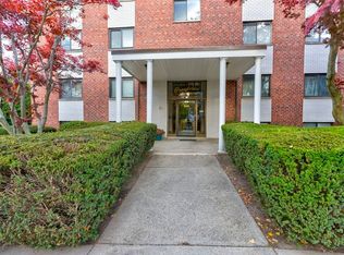 100 Grand View Ave APT 11A, Quincy, MA 02170