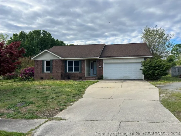 308 Kernstown Rd, Raeford, NC 28376