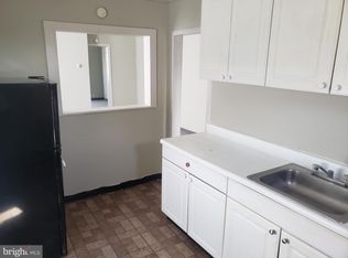 406 Pusey Ave FLOOR 2, Darby, PA 19023