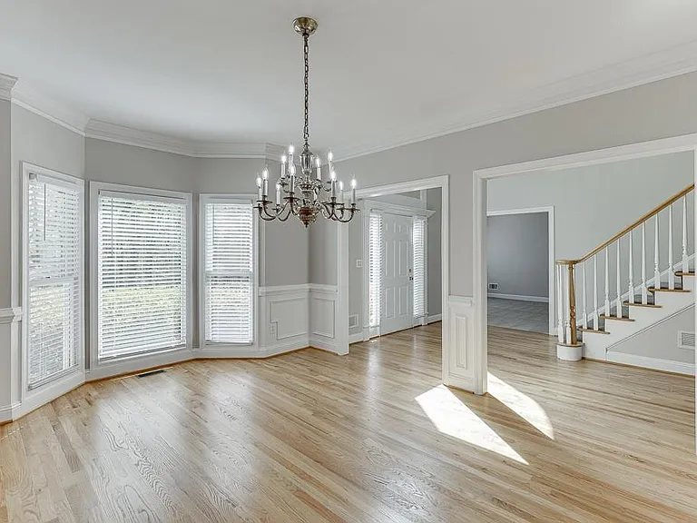 9345 Riverclub Pkwy — Photo 10