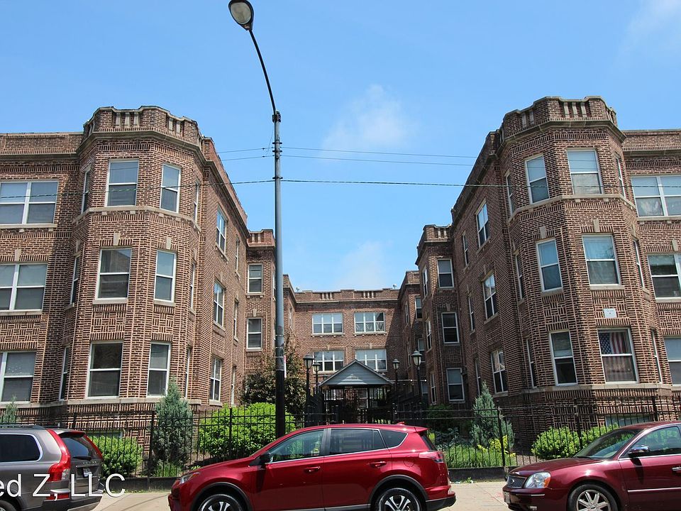 1st image of 4931 N Kedzie Ave APT 2W