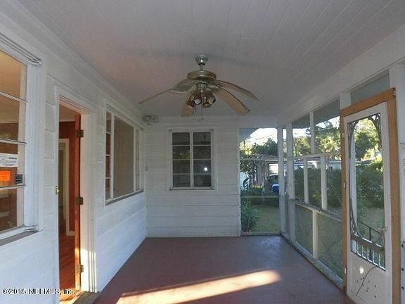 enclosed front porch - Copy