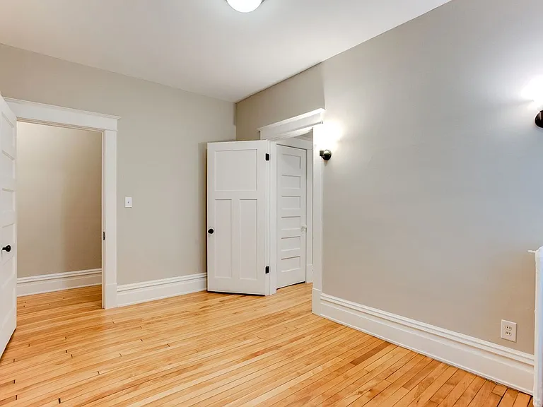 941 Goodrich Ave — Photo 18