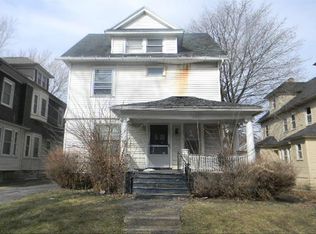 346 Cedarwood Ter, Rochester, NY 14609