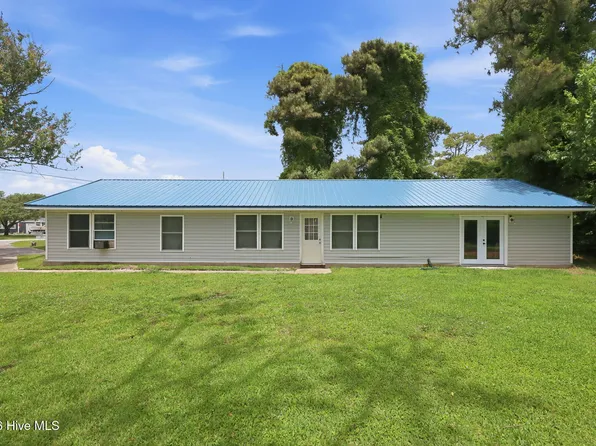 1239 Hibbs Road, Newport, NC 28570