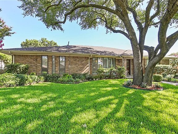 2nd image of 2405 Sierra Ln