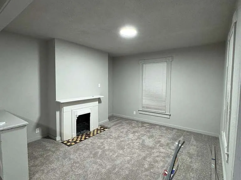 3427 Lexington Ave — Photo 19