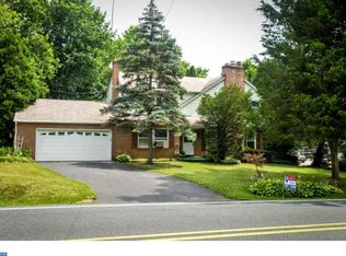 301 E Moyer Rd, Pottstown, PA 19464