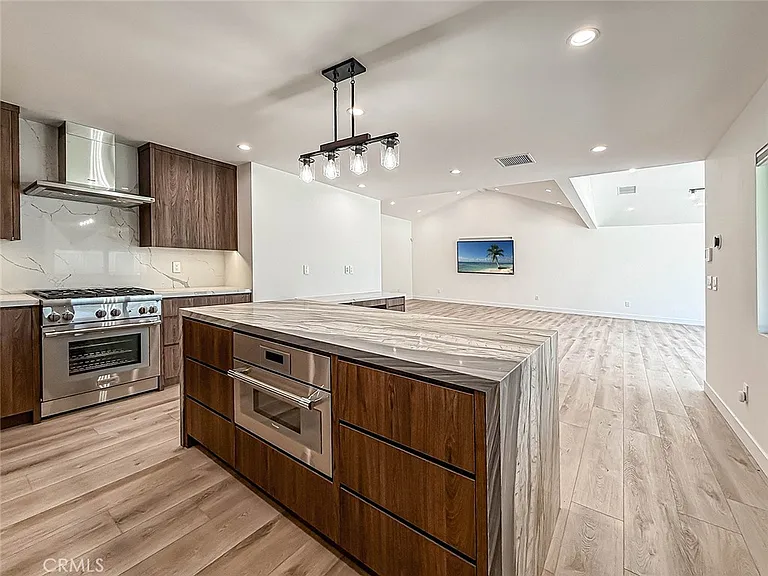 22921 Dolorosa St — Photo 20