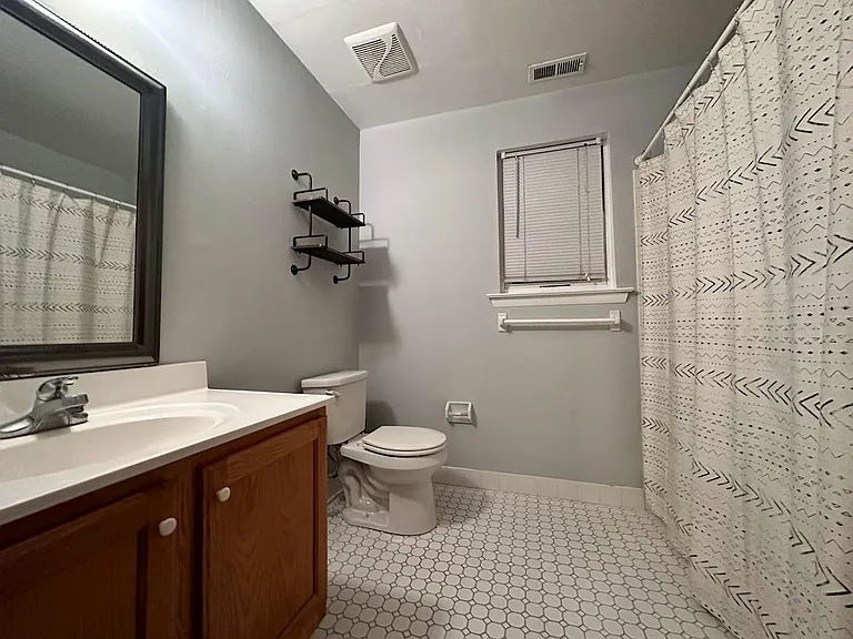 179 Parker Ave #1 — Photo 4