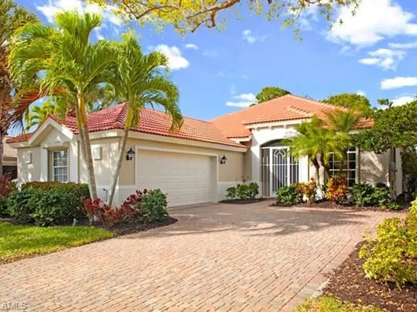 21912 Masters Cir, Estero, FL 33928