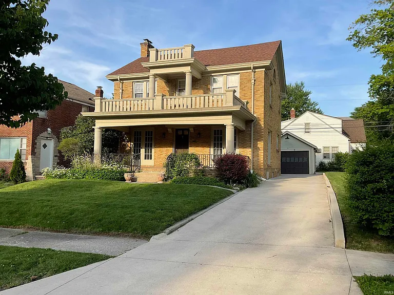 3621 Hoagland Ave — Photo 1