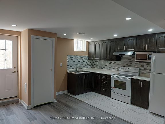 2nd image of 35 Agricola Rd