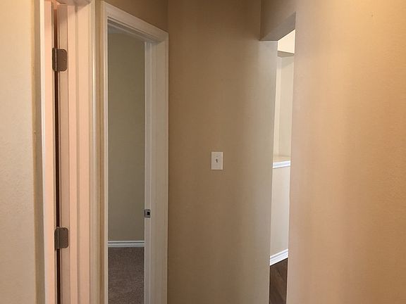 5th image of 16115 Speyburn Ct
