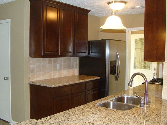 3rd image of 2715 Sunbird Dr #2715