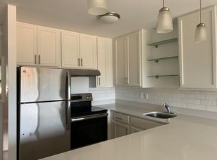 1548 Liholiho St APT 404, Honolulu, HI 96822