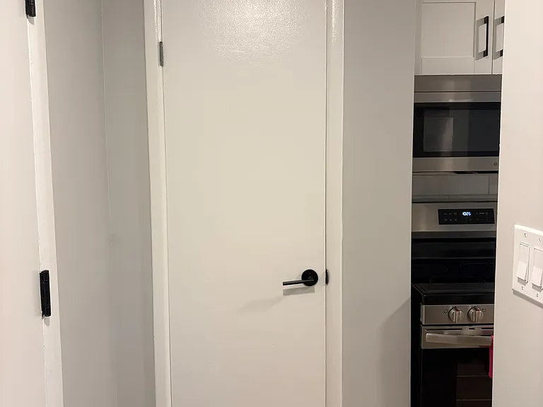 400 Scenic Dr S #9 — Photo 4