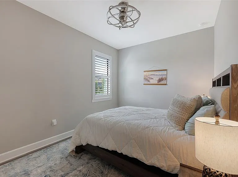 7675 Summerland Cv — Photo 32
