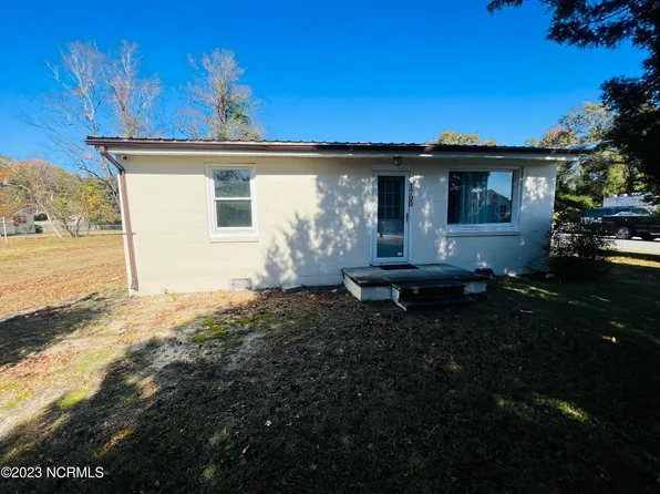 1700 Aycock Avenue, New Bern, NC 28562