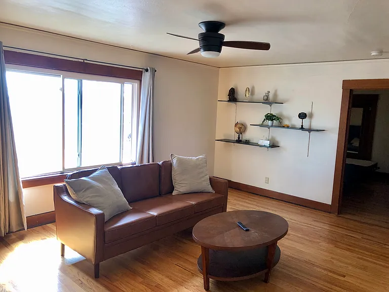 308 E 27th St #6 — Photo 1
