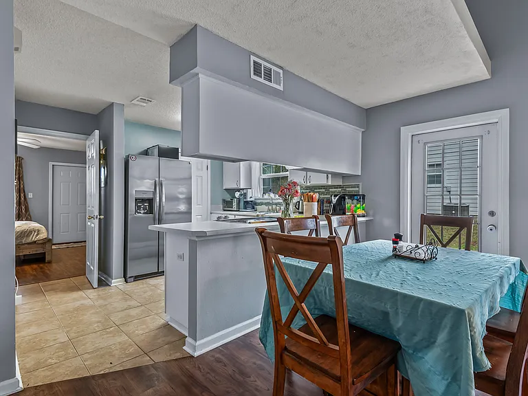 4112 Castellan Dr — Photo 15
