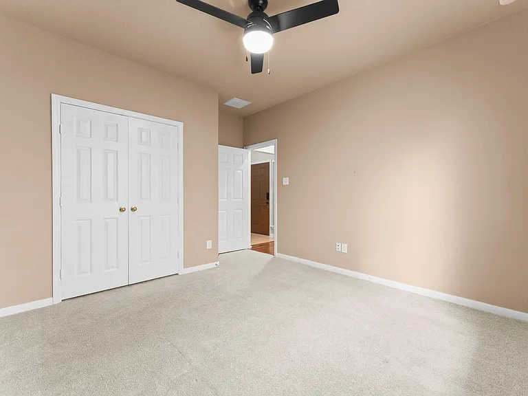 21127 Gladys Yoakum Dr — Photo 11