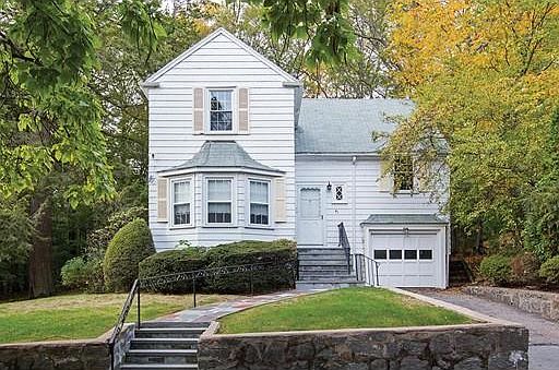 2nd image of 41 Risley Rd