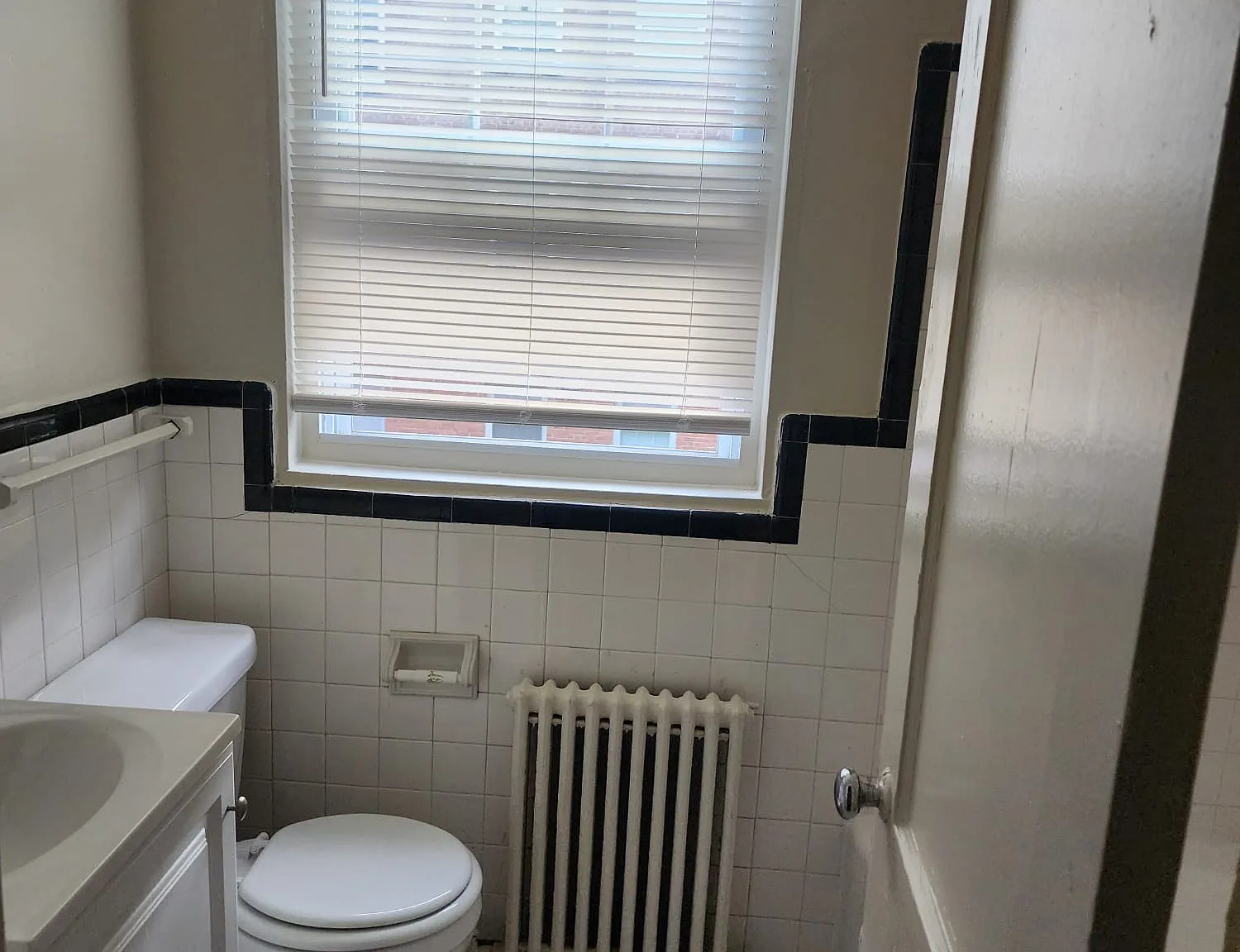 1 bed, 650 sqft, $1,325 — Photo 4