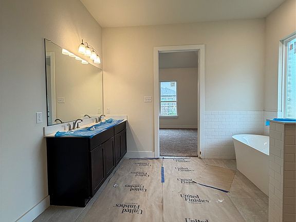 4th image of 2106 Bankside Ln