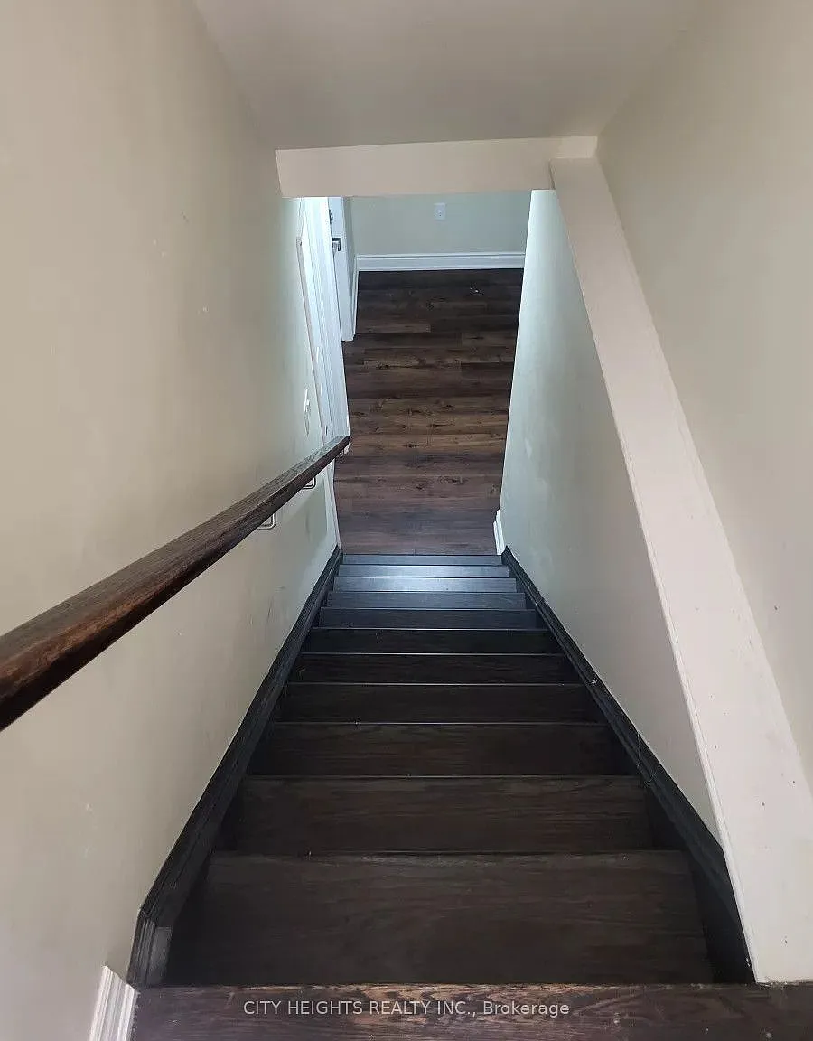 3 bed, $2,450 — Photo 3
