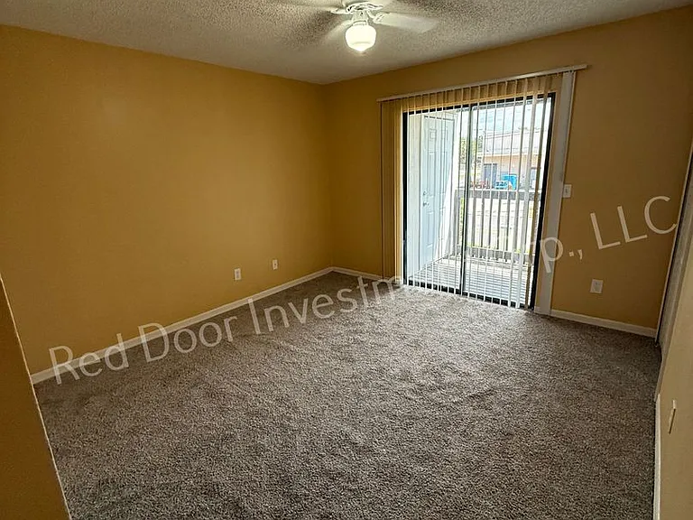 Walden Landing Apartments — Photo 37