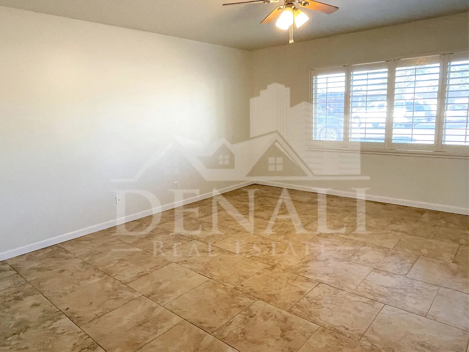 3 bed, 2.0 bath, 1570 sqft, $2,495 — Photo 3