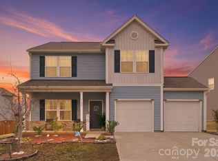 5126 Saddleback Dr, Mount Holly, NC 28120
