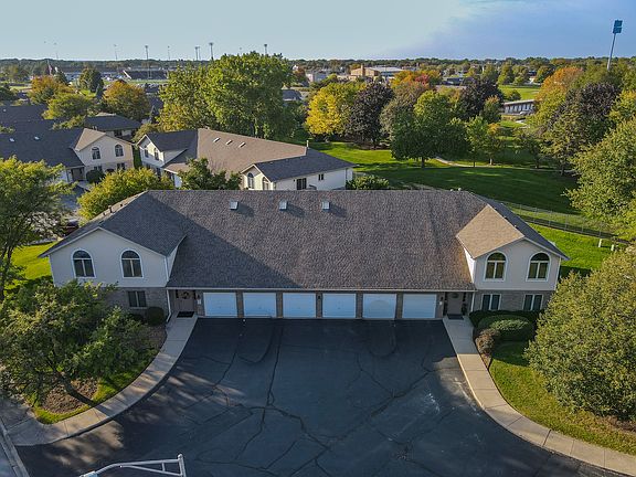 3rd image of 2617 Crescenzo Dr