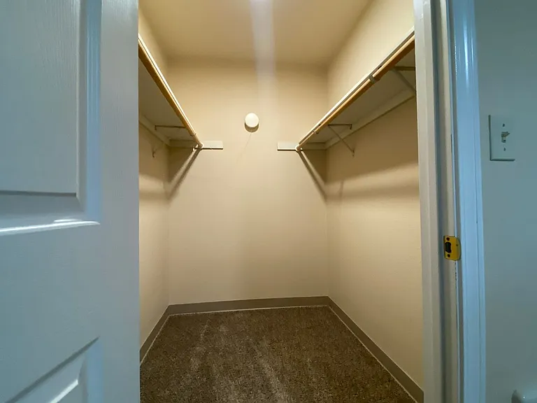 804 E White Birch Ave. — Photo 15