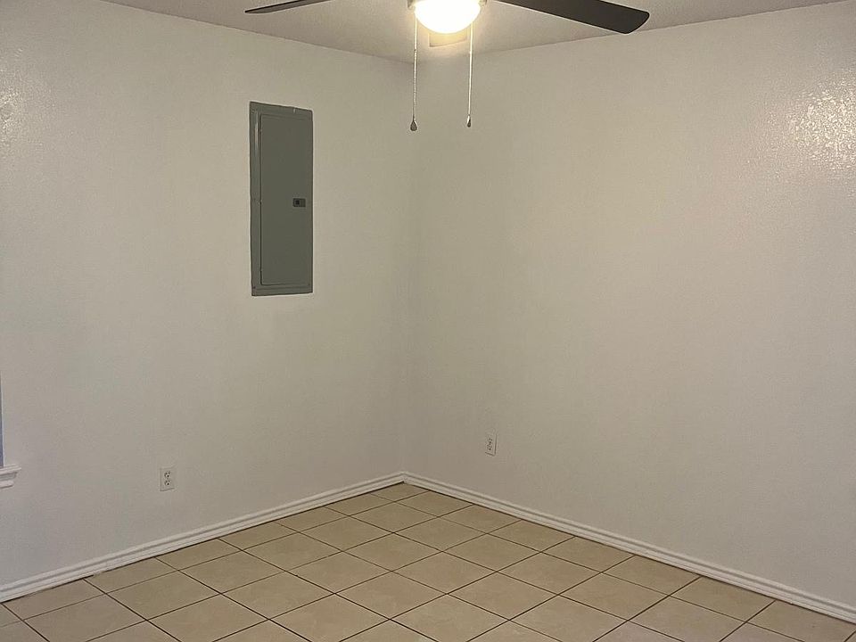 1st image of 3604 Notre Dame Ave