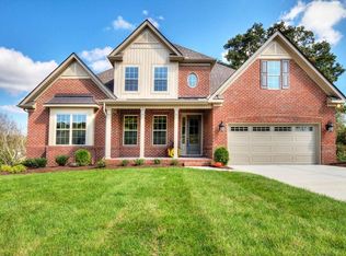 730 Briarstone Ln, Farragut, TN 37934