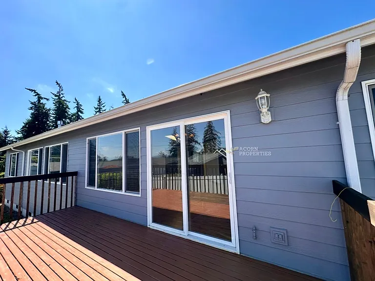 1331 SW Harbor Vista Cir — Photo 43