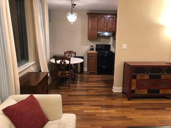 2nd image of 2601 Pennsylvania Ave APT 715