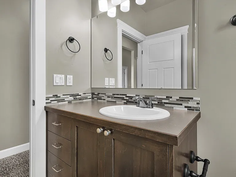 13470 S Stockbridge Way — Photo 13