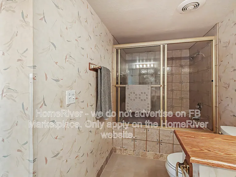 2691 Saratoga Ave — Photo 12