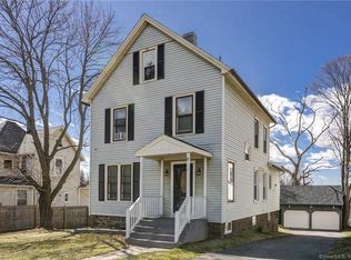 9 Wall St, Middletown, CT 06457