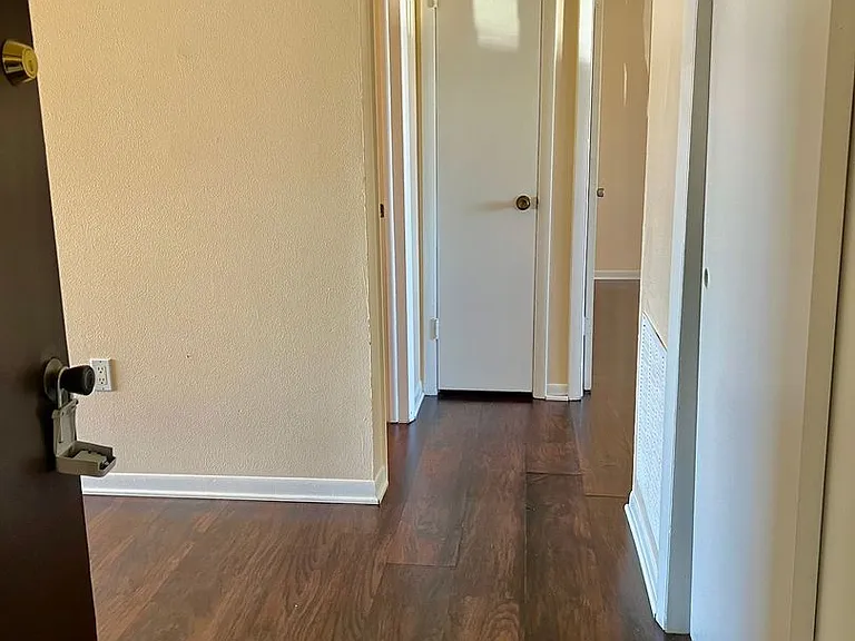 223 San Paulo Cir #8 — Photo 2