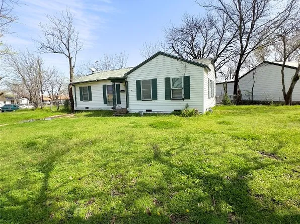 418 NE 37th St, Grand Prairie, TX 75050