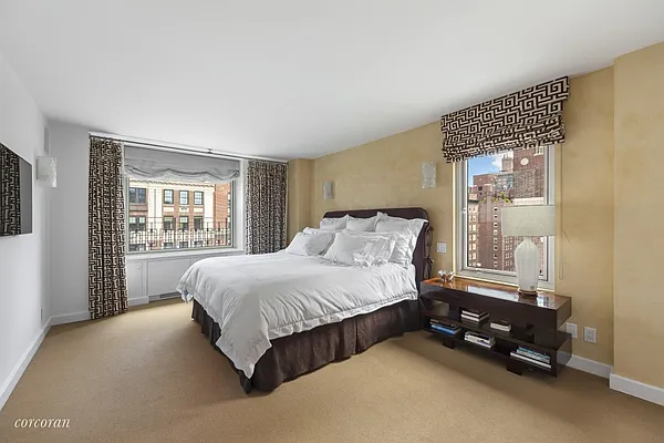 Sold by Corcoran | media 21