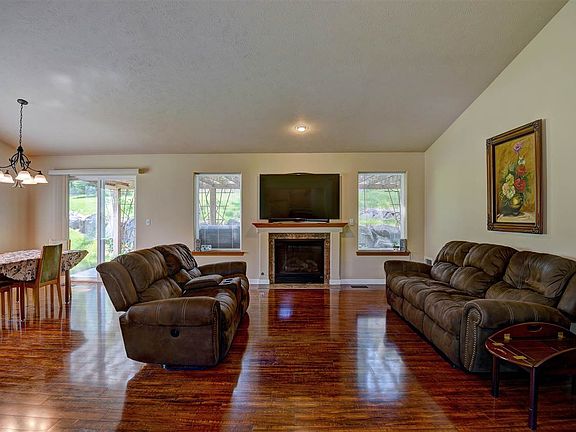 2nd image of 5112 S Menaul Ct