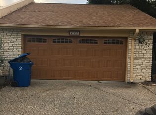 721 Oakland Hills Ln, Kerrville, TX 78028