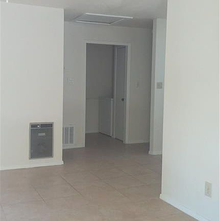5th image of 610 Monroe Ave