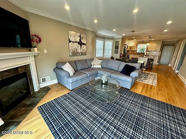 15 Chapin Ave — Photo 9